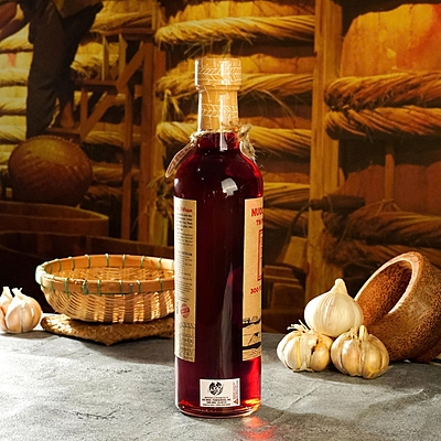 NMT01 - Nuoc mam nhi tin 40N, chai thuy tinh 500ml