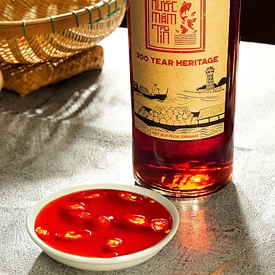 NMT01 - Nuoc mam nhi tin 40N, chai thuy tinh 500ml