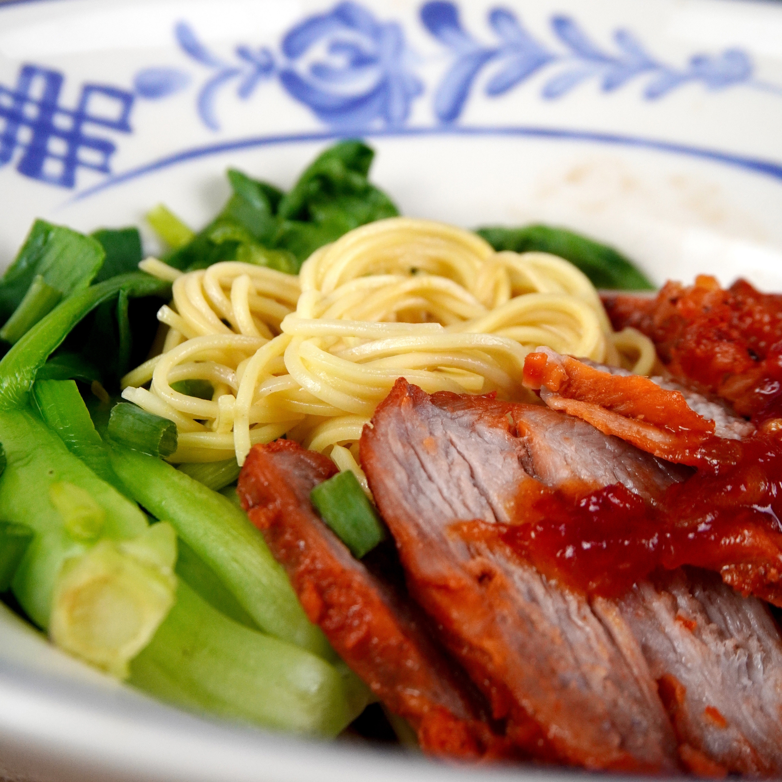 PLT021 - Mi trung soi vang nho/ Golden Egg Noodles