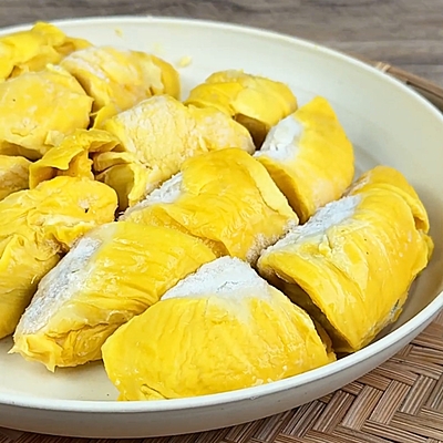 MSK01 - Sau rieng Musang King/ Frozen Musang King  Durian Whole Size: 1kg-3.5kg / 12kgs MSK01 - Sau rieng Musang King/ Frozen Musang King  Durian Whole Size: 1kg-3.5kg / 12kgs