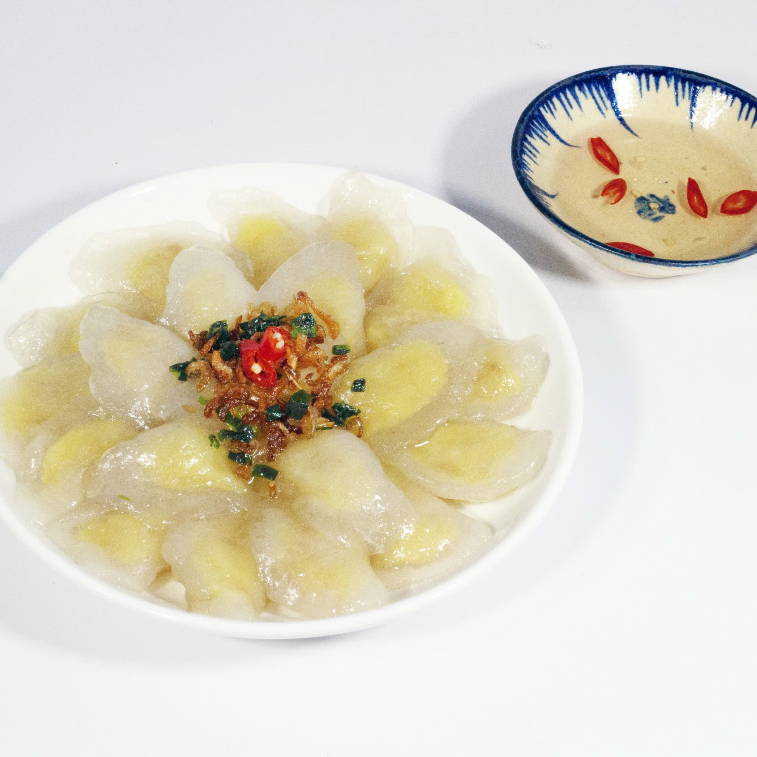 CT060 -Banh Bot Loc Nhan Dau Xanh * Tapioca Dumplings With MB CT060 -Banh Bot Loc Nhan Dau Xanh * Tapioca Dumplings With MB
