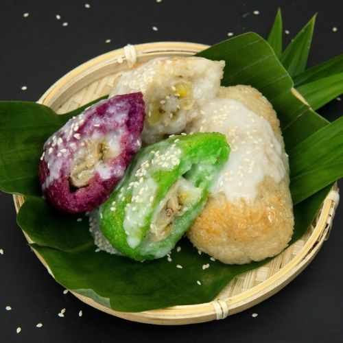 CT005 - Banh chuoi nep nuong Can Tho / Grilled Banana Sticky Rice Cake