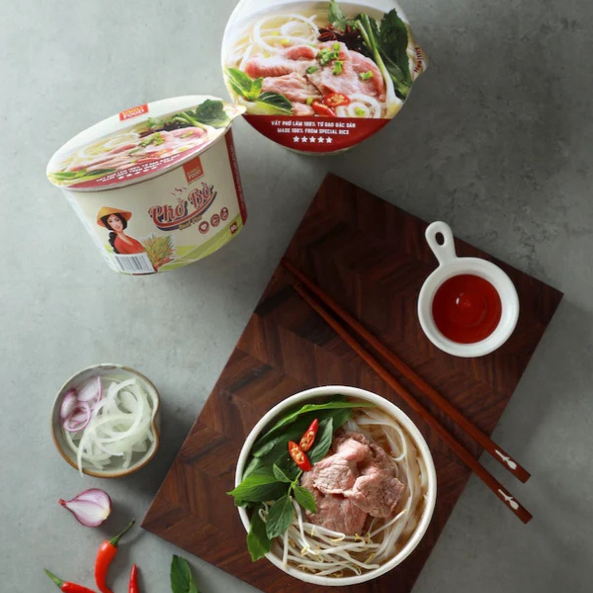 SIMPLY - (BOWL) Pho Bo / Instant Pho Rice Noodle Artificial Beef